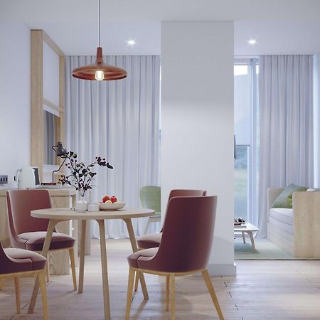 Hilton Garden Inn Tbilisi Riverview Экстерьер фото