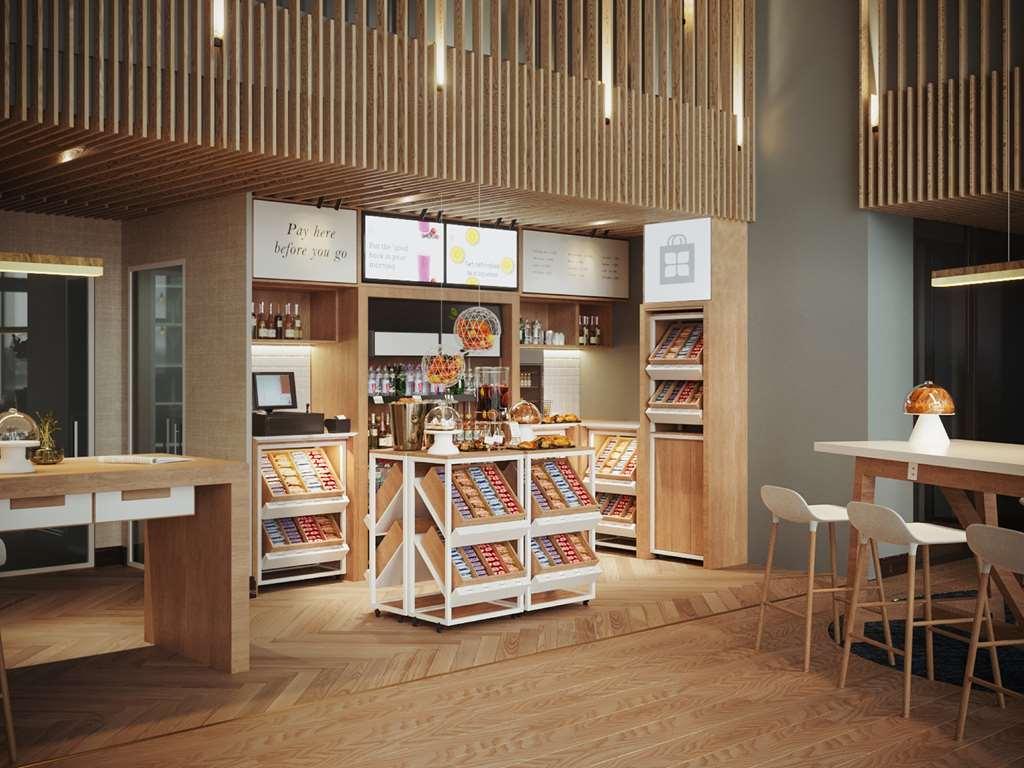 Hilton Garden Inn Tbilisi Riverview Ресторан фото