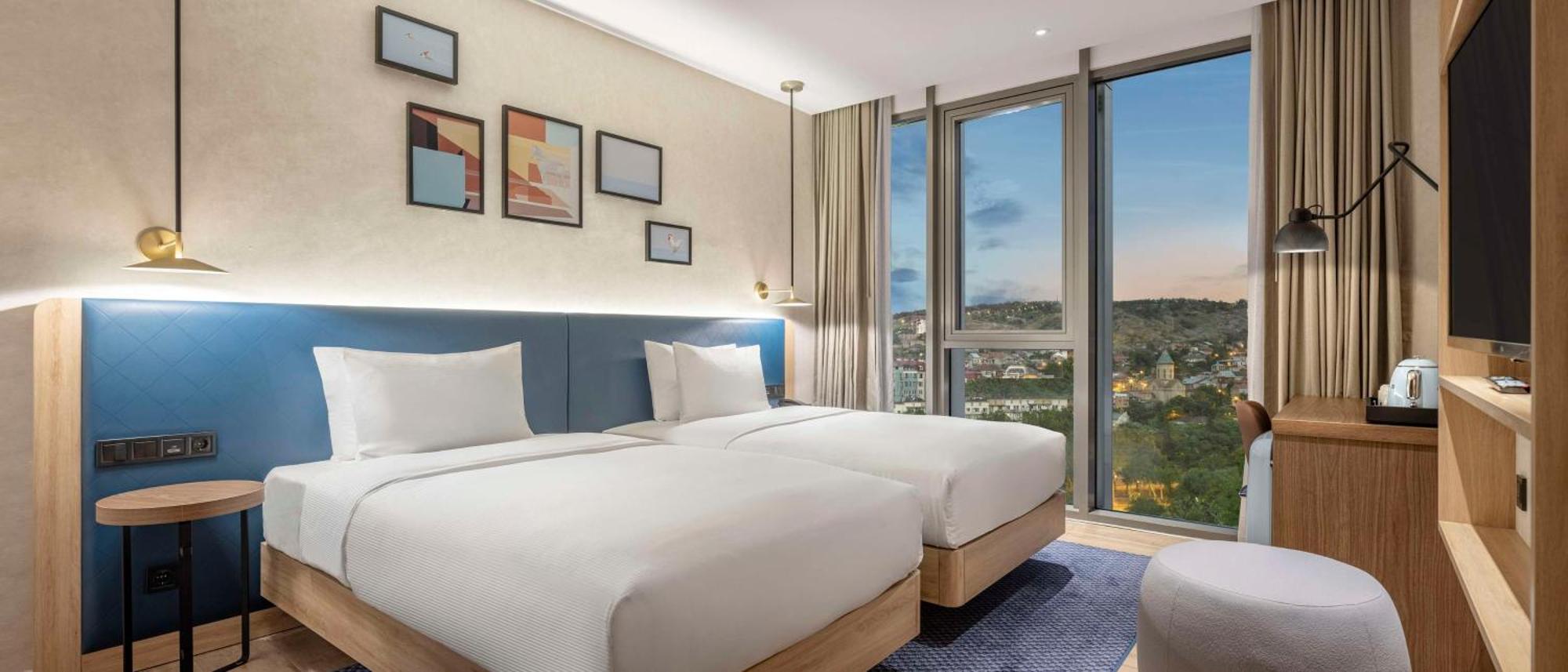Hilton Garden Inn Tbilisi Riverview Экстерьер фото