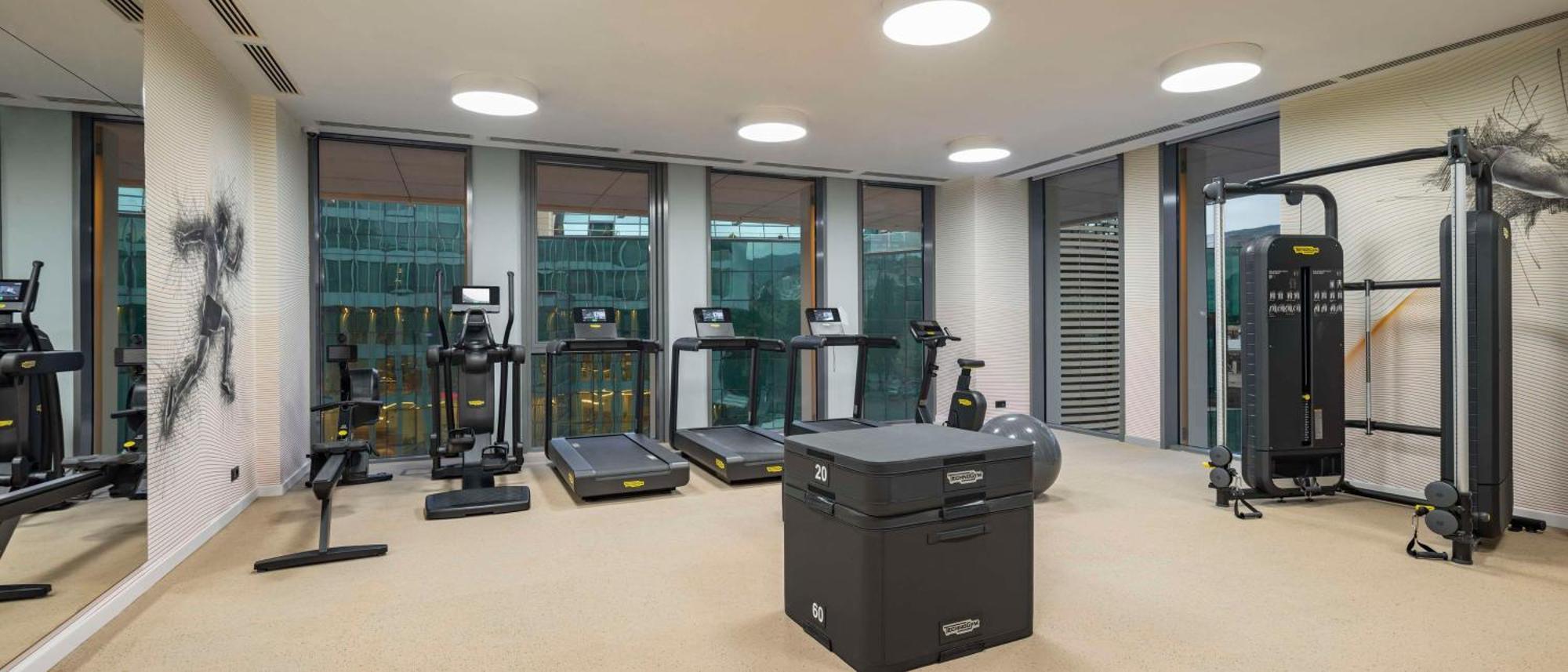 Hilton Garden Inn Tbilisi Riverview Экстерьер фото
