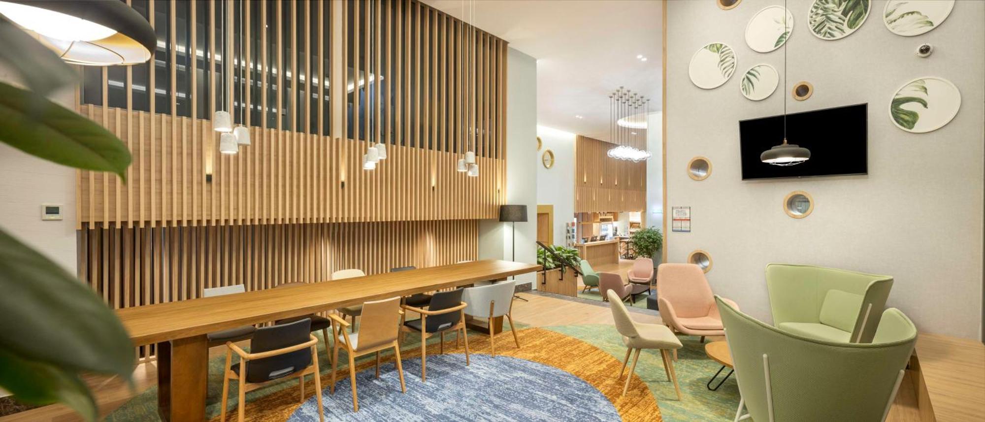 Hilton Garden Inn Tbilisi Riverview Экстерьер фото